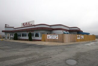 Plus de détails pour 3870 N Perryville Rd, Rockford, IL - Local commercial à louer