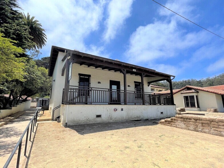 49 Moraga Ave, San Francisco, CA à louer - Photo de l’immeuble – Image 1 sur 15