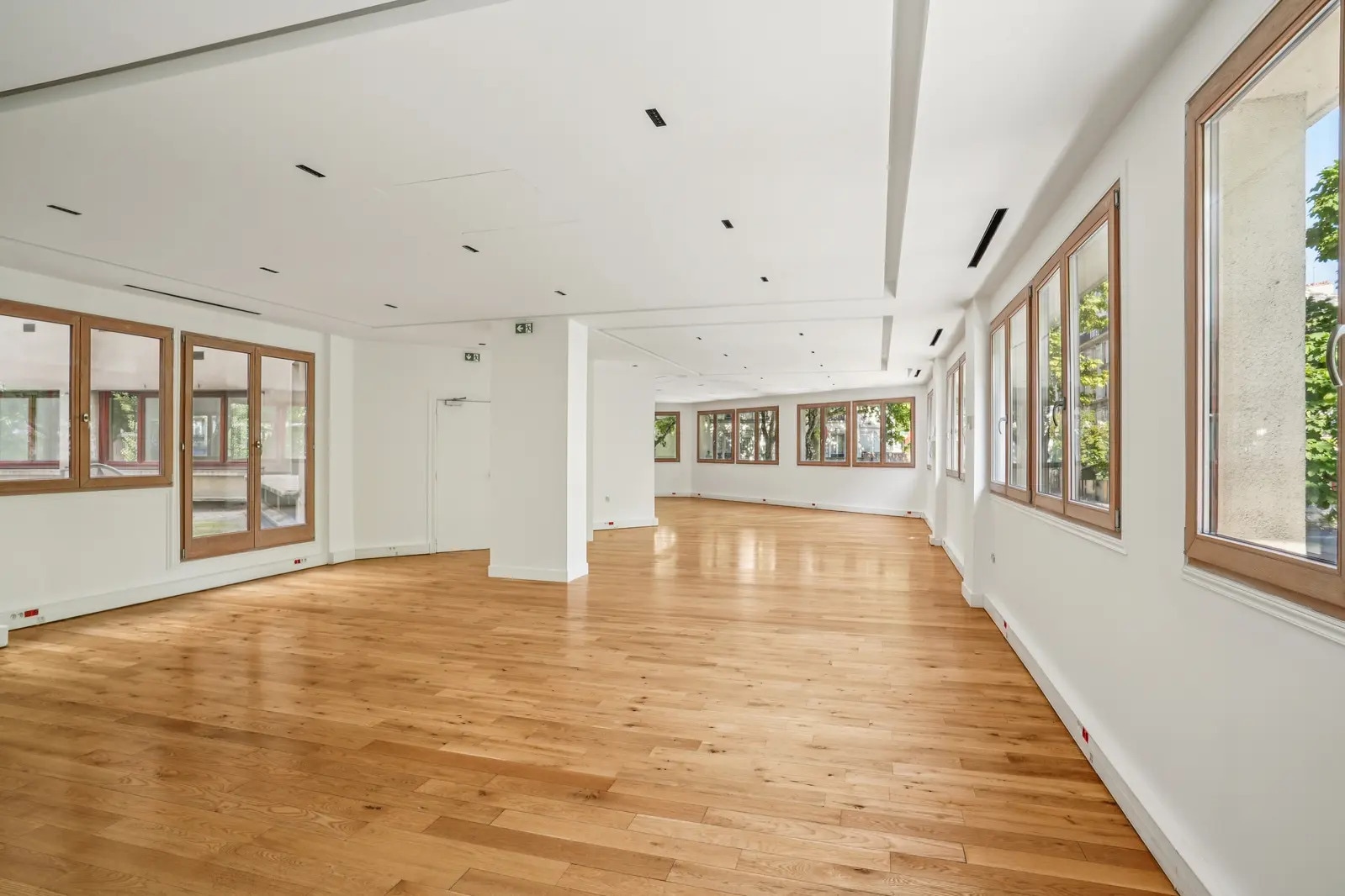 Espace de coworking dans Paris à louer Photo intérieure– Image 1 sur 15