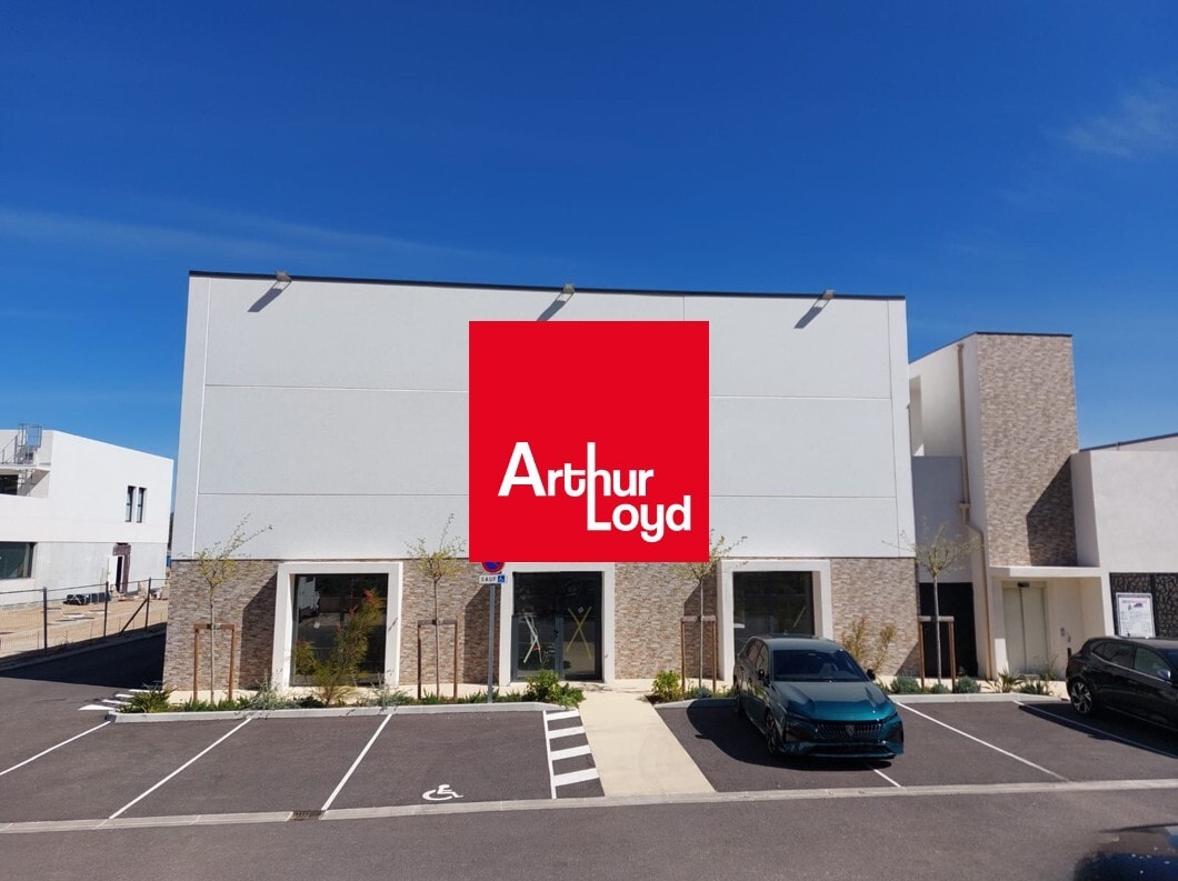 805 Avenue Léon Amic, Cuers à louer Photo principale– Image 1 sur 5