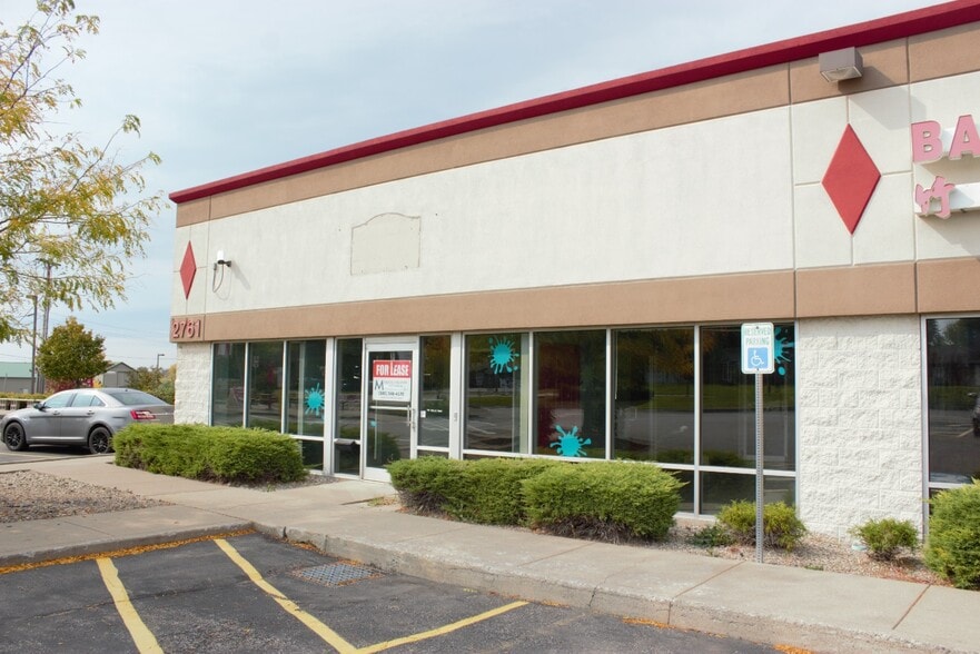 2755-2761 E Henrietta Rd, Henrietta, NY à louer - Photo de l’immeuble – Image 3 sur 13