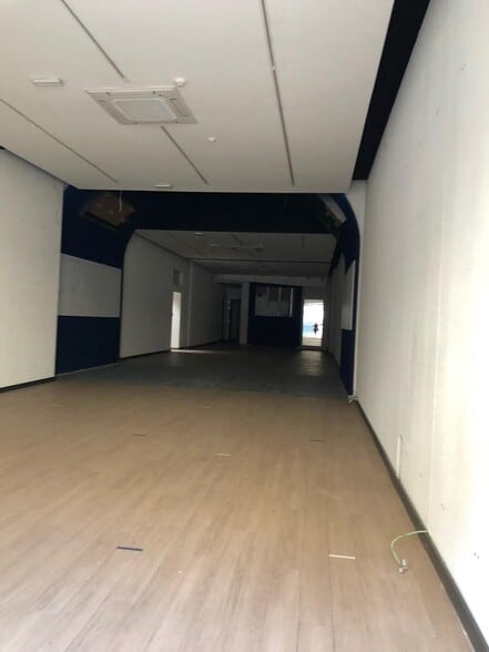 60 Rue Serpenoise, Metz à louer - Photo intérieure – Image 2 sur 4