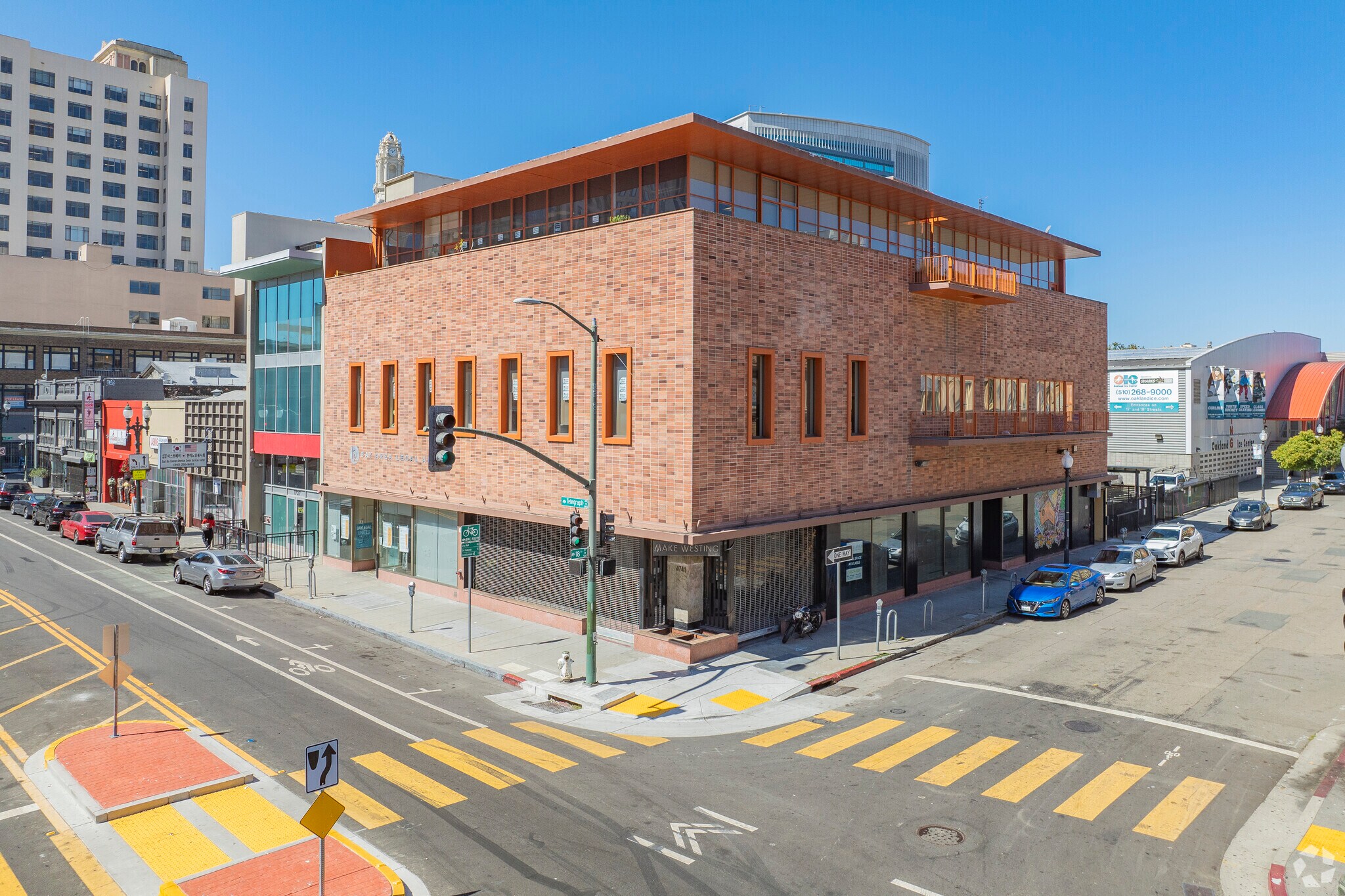 1735-1741 Telegraph Ave, Oakland, CA à louer Photo principale– Image 1 sur 7