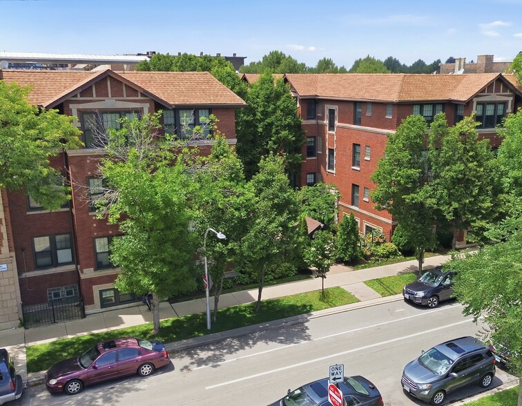 5022-5030 N Winthrop Ave, Chicago, IL à vendre - Photo de l’immeuble – Image 1 sur 20