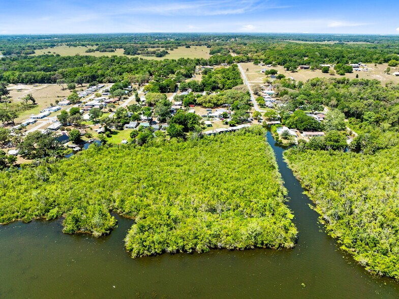 5620 Bertsville Road, Lady Lake, FL à vendre - Photo de l’immeuble – Image 2 sur 83