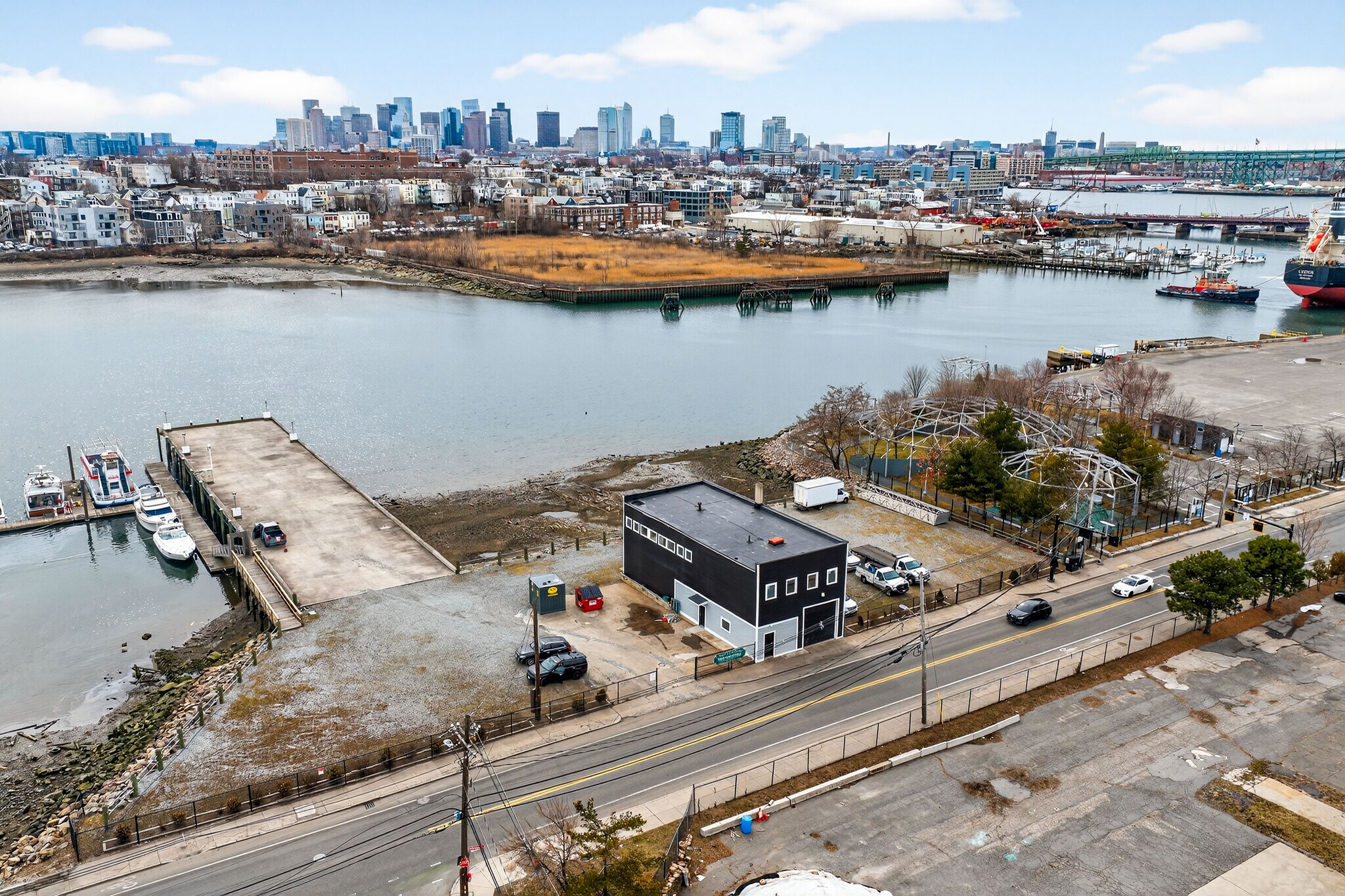 201 Marginal St, Chelsea, MA à louer Photo principale– Image 1 sur 18
