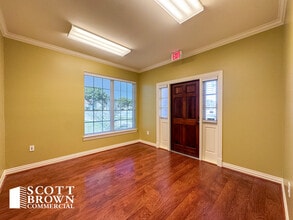 860 Hebron Pky, Lewisville, TX à louer Photo de l’immeuble– Image 1 sur 5