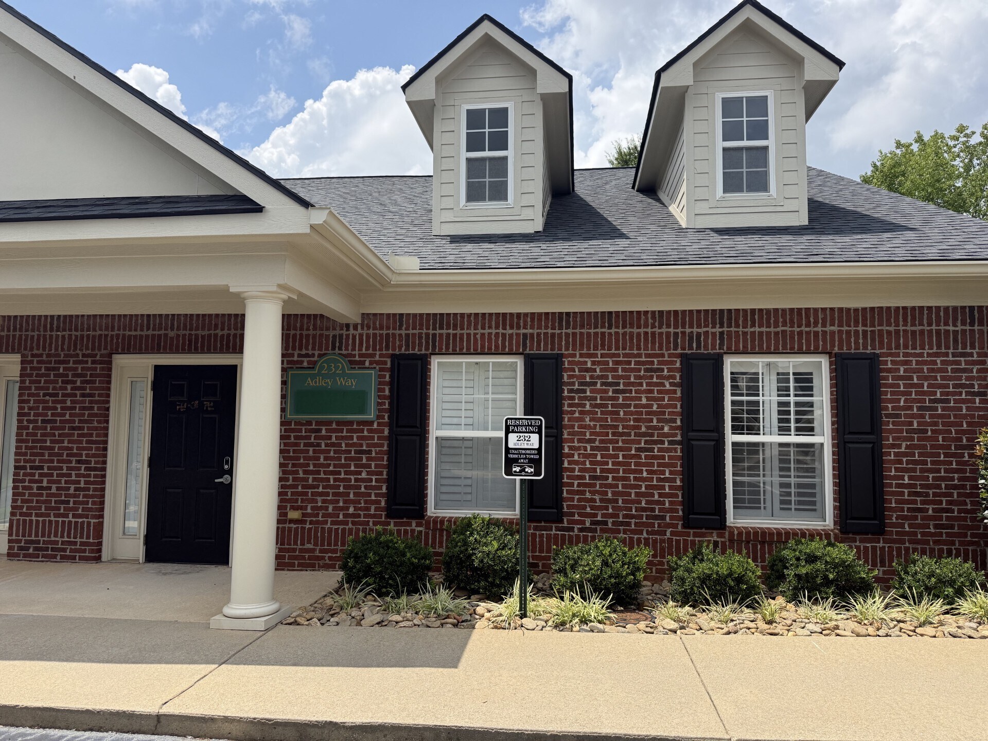 232 Aldey Way, Greenville, SC à louer Photo de l’immeuble– Image 1 sur 10