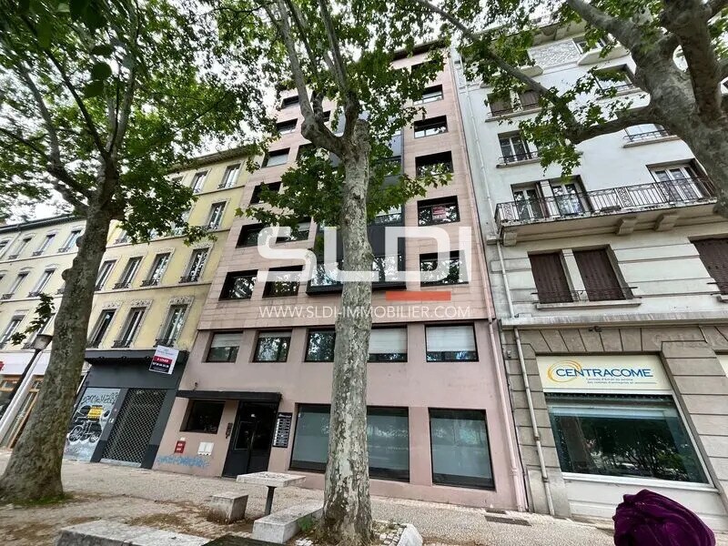 194 Bis Rue Garibaldi, Lyon à louer Photo de l’immeuble– Image 1 sur 12