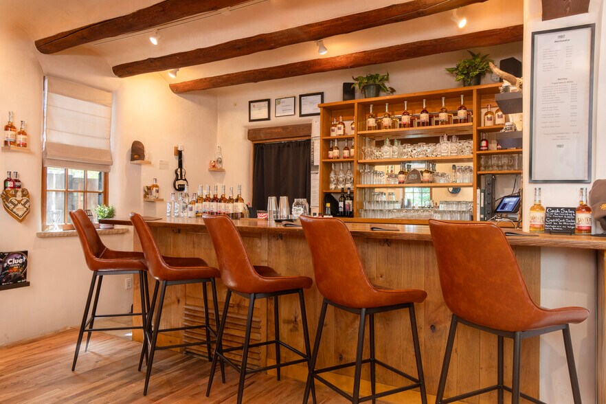 312 Read St, Santa Fe, NM à vendre - Photo de l’immeuble – Image 3 sur 11