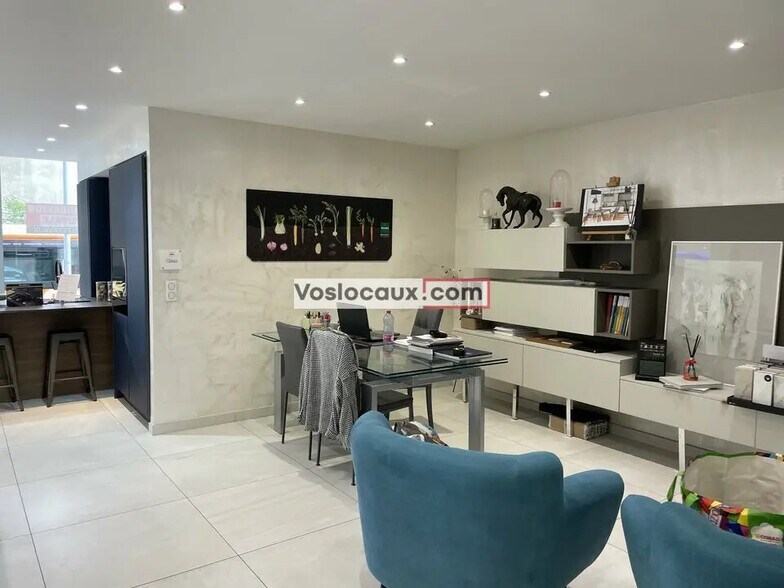 Local commercial dans Saint-Laurent-du-Var à louer - Photo intérieure – Image 3 sur 6