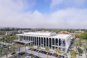 23521 Paseo de Valencia, Laguna Hills, CA - VUE AÉRIENNE  vue de carte