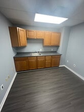 4201 Church Rd, Mount Laurel, NJ à louer Photo intérieure– Image 2 sur 4