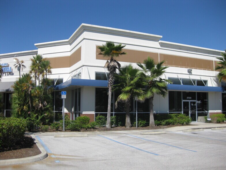 27209-27233 Hwy 56, Tampa, FL à louer - Photo de l’immeuble – Image 2 sur 2