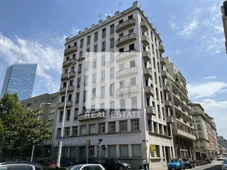 151 Rue De Créqui, Lyon à vendre - Photo de l’immeuble – Image 1 sur 12