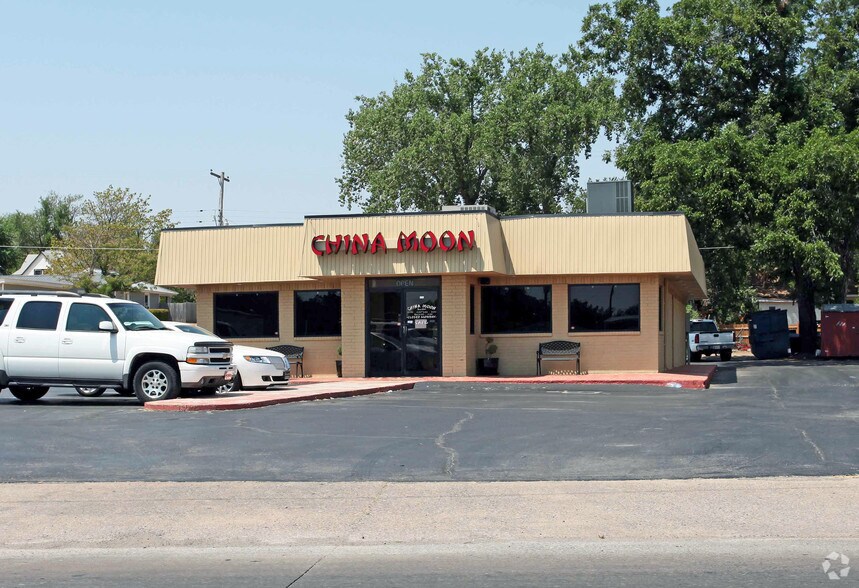 1328 S 4th St, Chickasha, OK à louer - Photo principale – Image 1 sur 2