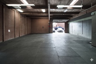 202-230 E Cota St, Santa Barbara, CA à louer Photo intérieure– Image 1 sur 4