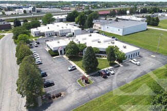 Plus de détails pour 6156 Trust Dr, Holland, OH - Local d'activités à louer