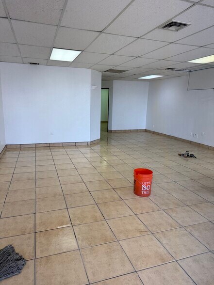 456 W Main St, Mesa, AZ à louer - Photo intérieure – Image 3 sur 5