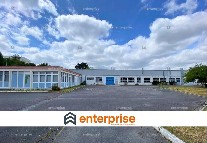 Local d'activités dans Compiègne à vendre - Photo de l’immeuble – Image 1 sur 6