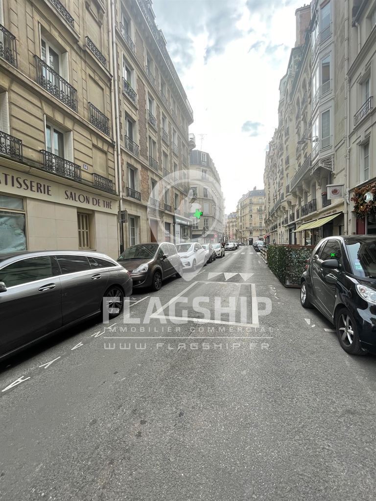 Local commercial dans Paris à louer Photo de l’immeuble– Image 1 sur 5