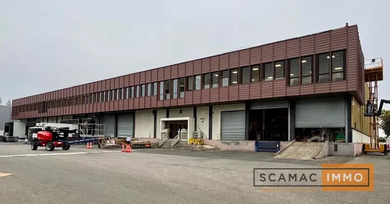 Industriel/Logistique dans Wissous à louer - Photo de l’immeuble – Image 1 sur 9