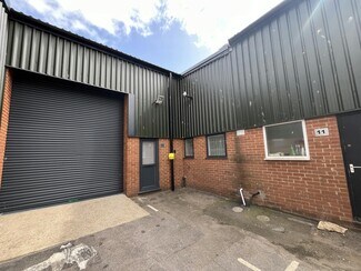 Plus de détails pour 35 Willis Way, Poole - Bureau, Industriel/Logistique à louer