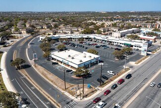 Plus de détails pour Crown Meadow Shopping Center – Local commercial à vendre, San Antonio, TX