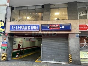 Local commercial dans Barcelone, Barcelona à louer Photo intérieure– Image 1 sur 6