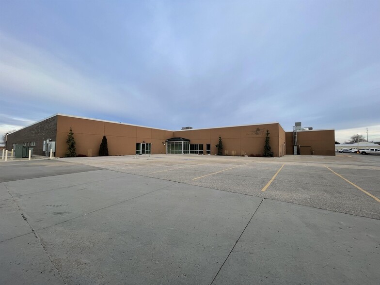 1521 18th St, Spirit Lake, IA à louer - Photo de l’immeuble – Image 3 sur 24