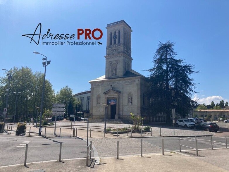 Local commercial dans Talence à louer - Photo de l’immeuble – Image 2 sur 2