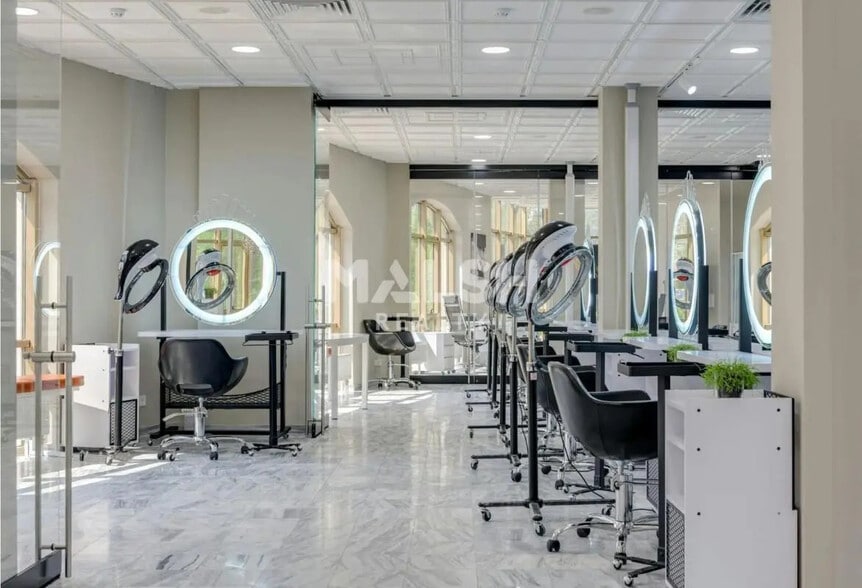 Local commercial dans Lyon à vendre - Photo intérieure – Image 2 sur 4