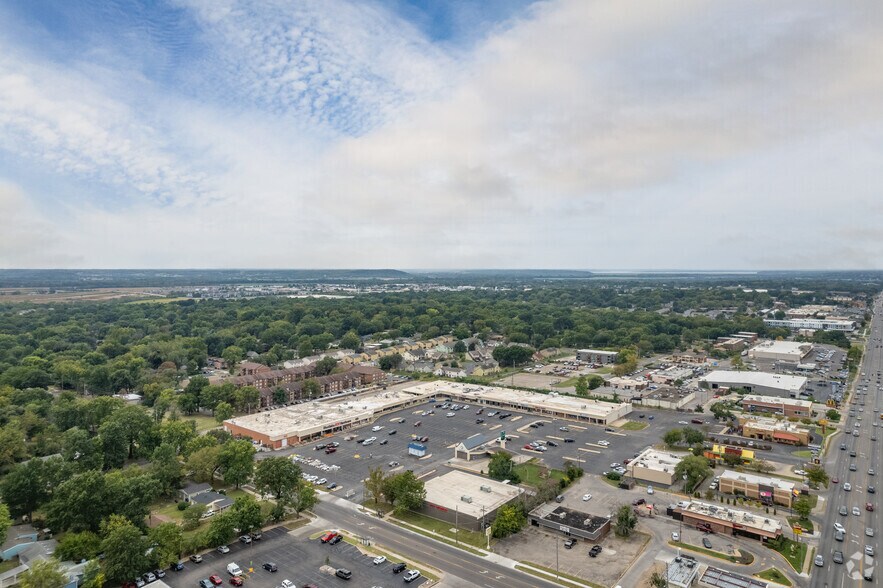 711 W 23rd St, Lawrence, KS à louer - Aérien – Image 2 sur 2