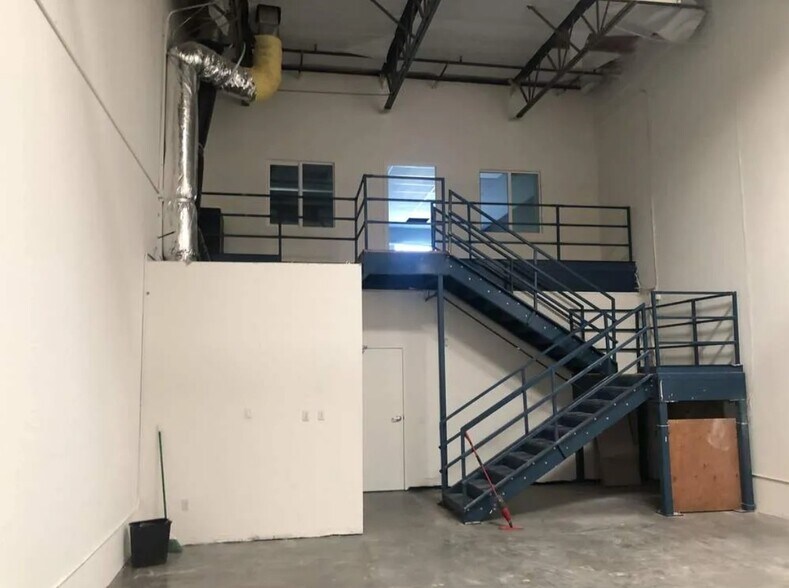 3100 E Cedar St, Ontario, CA à louer - Photo intérieure – Image 3 sur 6