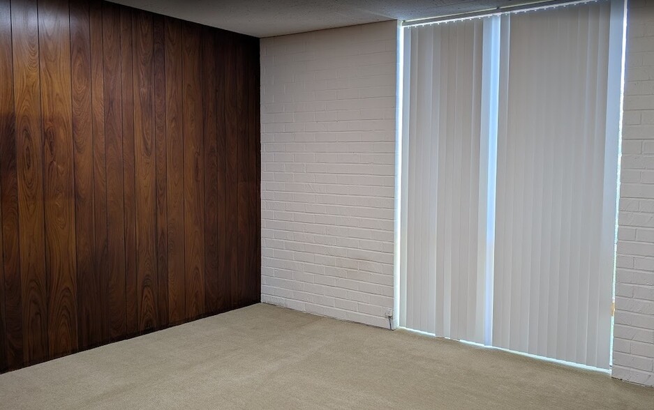 2540 Huntington Dr, San Marino, CA à louer - Photo de l’immeuble – Image 3 sur 9