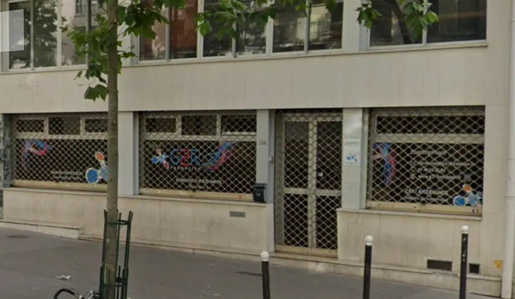 Local commercial dans Paris à louer Photo de l’immeuble– Image 1 sur 3