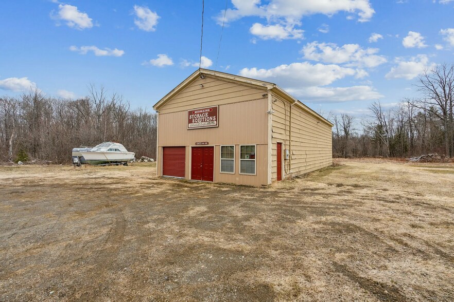 7 Mill St, Corinna, ME à vendre - Photo de l’immeuble – Image 3 sur 5