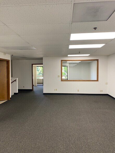 2580 San Ramon Valley Blvd, San Ramon, CA à louer - Photo intérieure – Image 3 sur 5