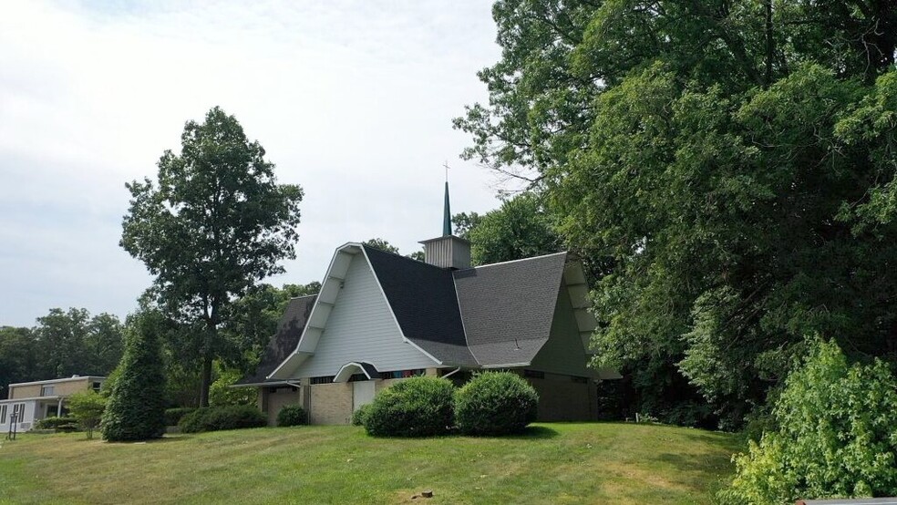 5203 Manchester Dr, Temple Hills, MD à vendre - Photo de l’immeuble – Image 3 sur 10