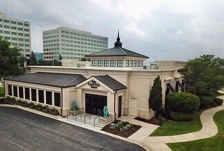 Plus de détails pour 87 Yorktown Shopping Ctr, Lombard, IL - Local commercial à vendre