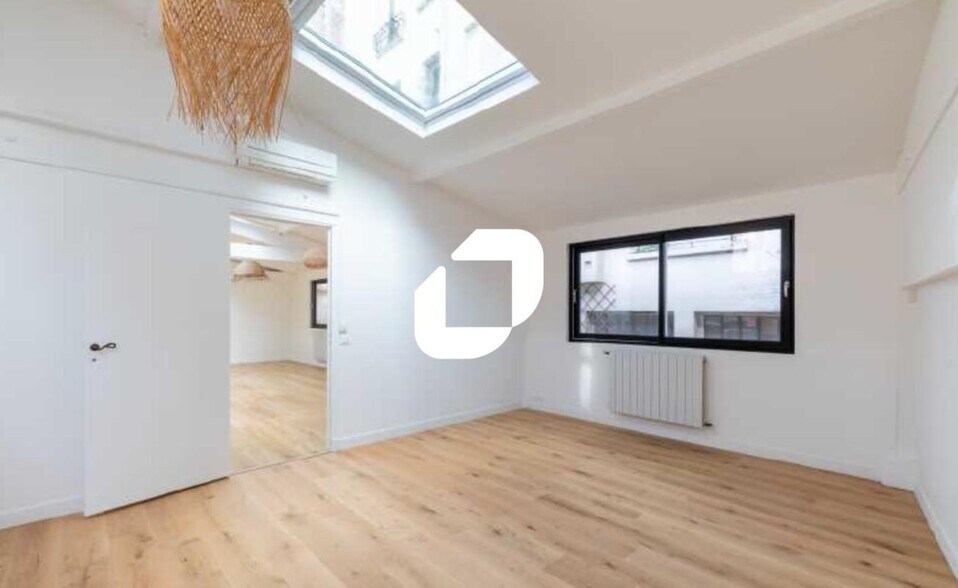 Bureau dans Paris à vendre - Photo de l’immeuble – Image 1 sur 6