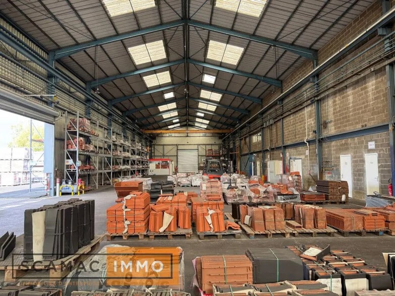 Industriel/Logistique dans Marolles-en-Hurepoix à louer - Photo de l’immeuble – Image 2 sur 12