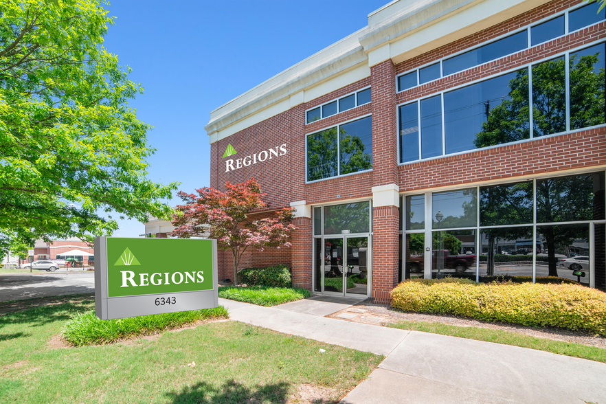 6343 Roswell Rd NE, Sandy Springs, GA à vendre - Photo de l’immeuble – Image 2 sur 9