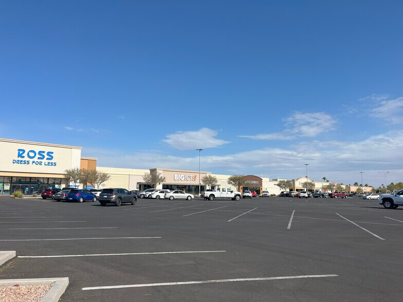 2840-2860 E Main St, Mesa, AZ à louer - Photo de l’immeuble – Image 2 sur 8