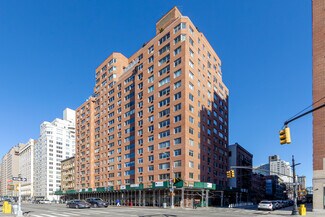 Plus de détails pour 33-33 7th Ave, New York, NY - Local commercial à louer