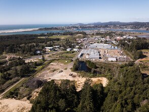 4003 Coast Hwy, Newport, OR - Vue aérienne  vue de carte - Image1