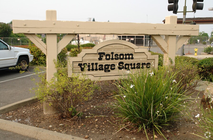 47-55 Natoma St, Folsom, CA à louer - Photo de l’immeuble – Image 2 sur 2