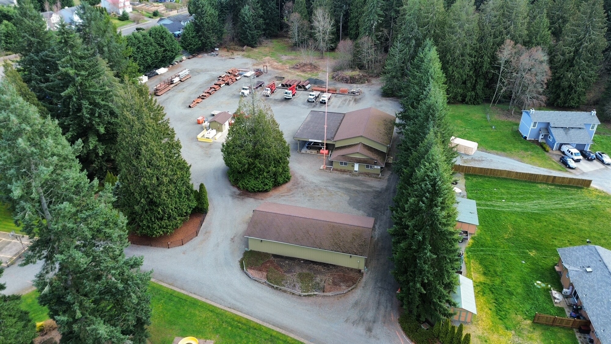 10412 244th St E, Graham, WA à vendre Photo de l’immeuble– Image 1 sur 7