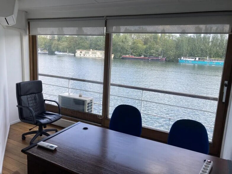 Bureau dans Suresnes à louer - Photo de l’immeuble – Image 1 sur 18