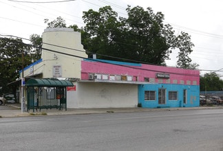 Plus de détails pour 5300 Presa St, San Antonio, TX - Local commercial à vendre
